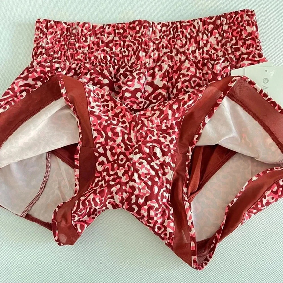 Athleta Shorts High Rise Mesh Racer Run Burgundy Leopard Built-In Liner 3" - Picture 11 of 15